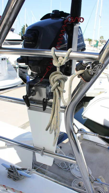 2006 Hunter 38