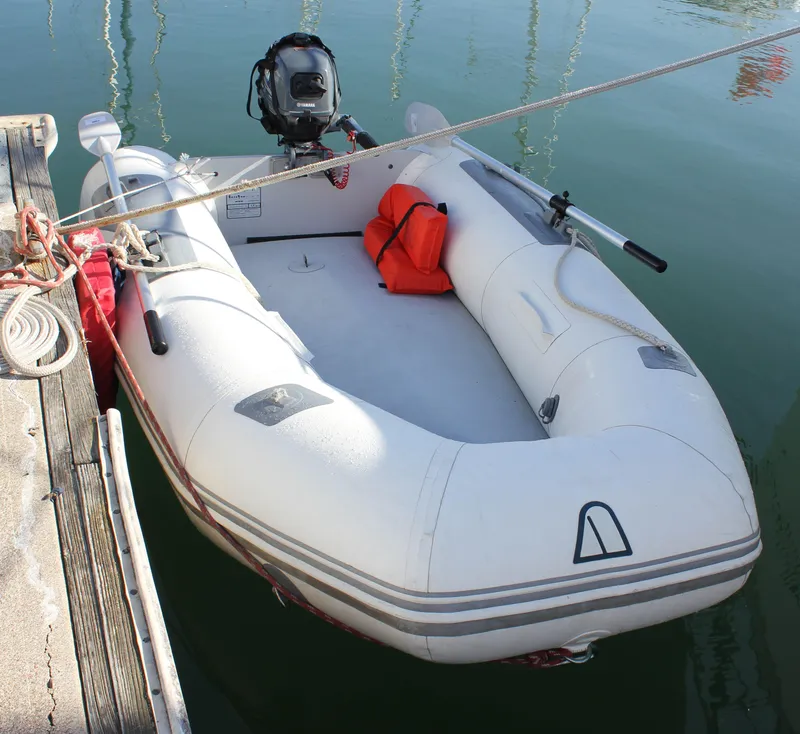 2006 Hunter 38