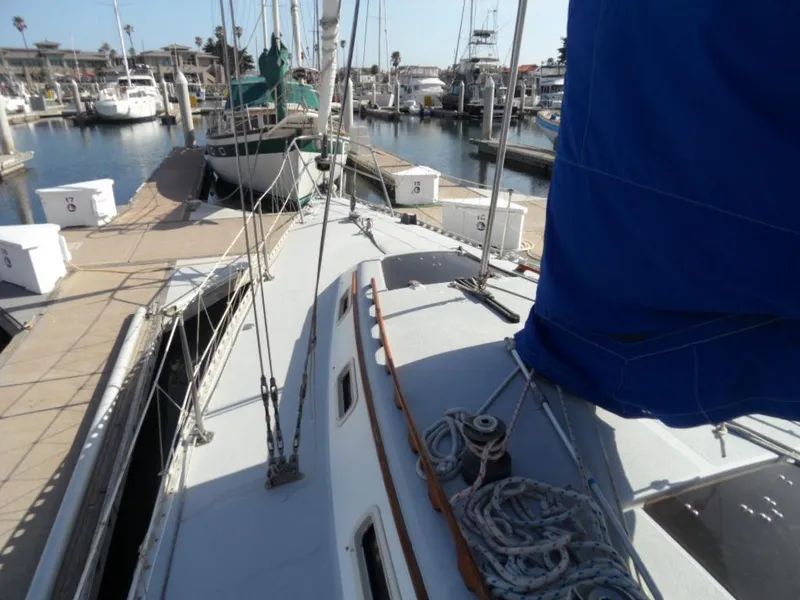 1982 Islander 40 Peterson