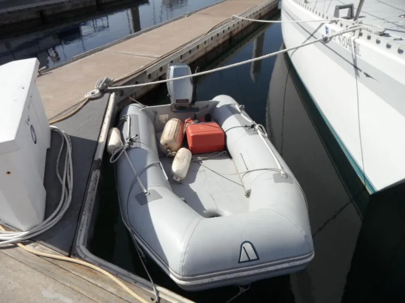 1982 Islander 40 Peterson