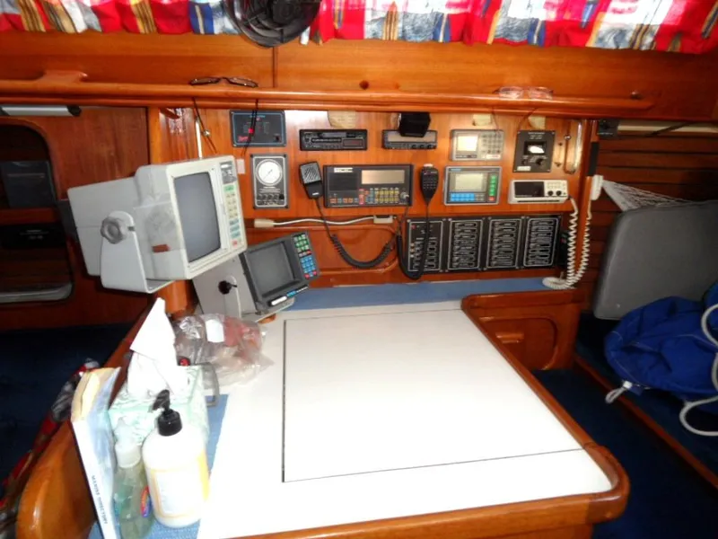 1982 Islander 40 Peterson