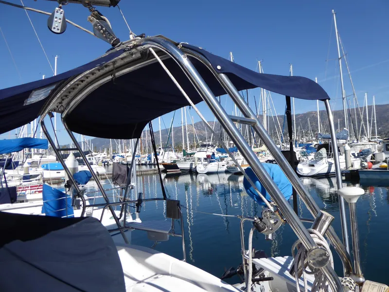 Arch-bimini
