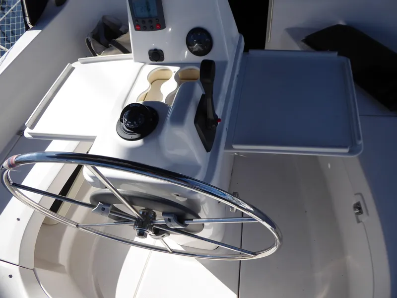 Cockpit table