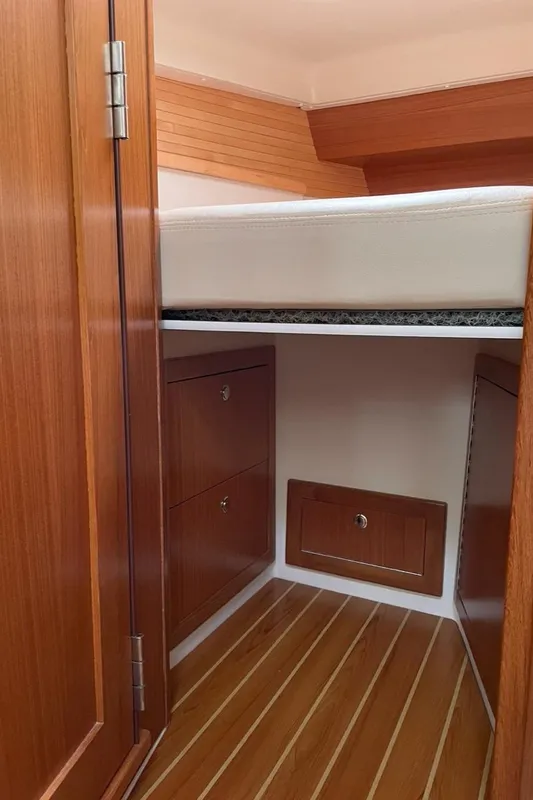 2021 Catalina 315