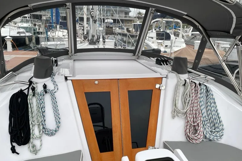2021 Catalina 315