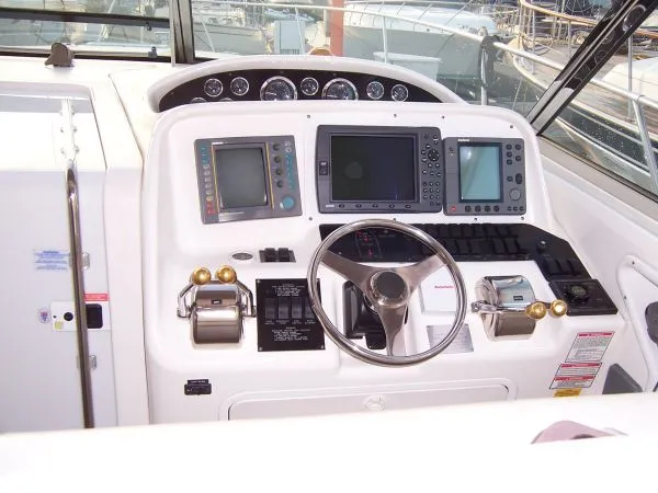 1998 Sea Ray 370 EC