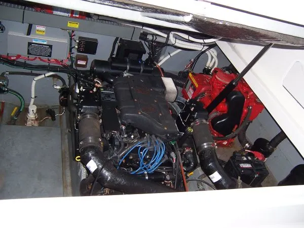 1998 Sea Ray 370 EC