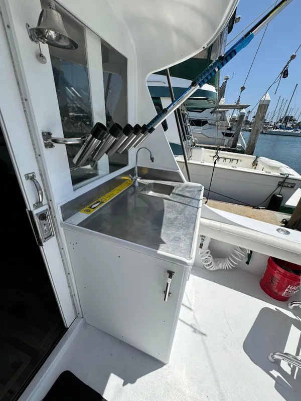 1967 Hatteras Sportfisher