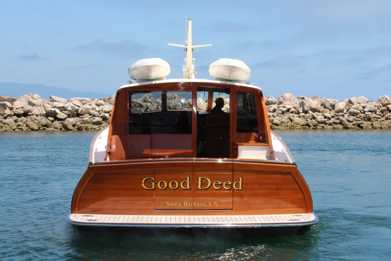 Stern close