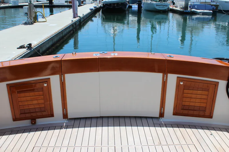 Transom