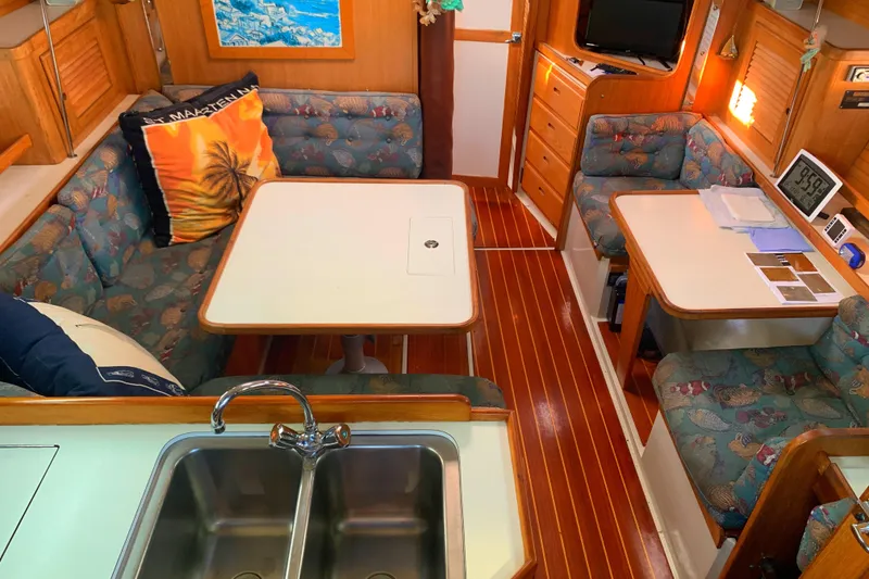 1993 Catalina 36