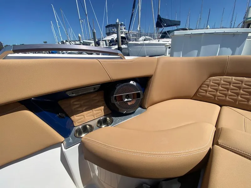 2021 MasterCraft X26