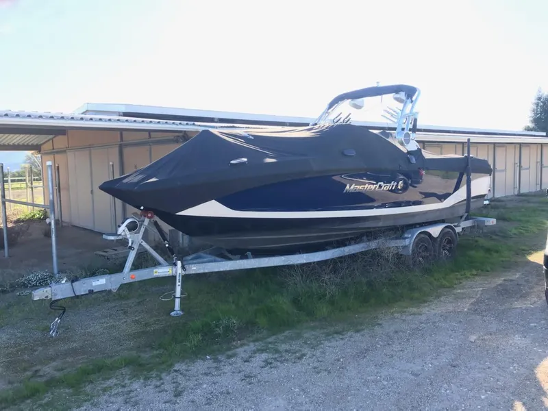 2021 MasterCraft X26
