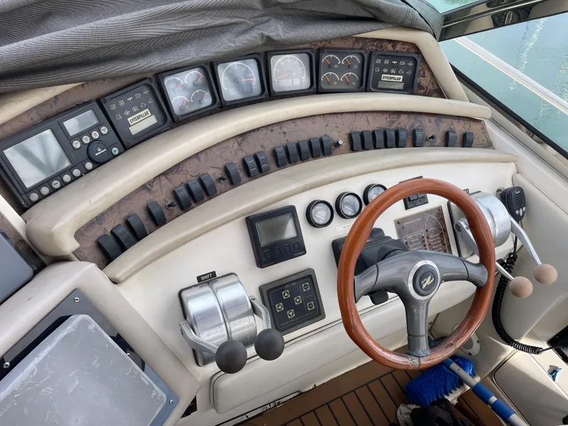 1997 Sea Ray Sundancer 50