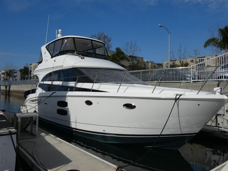 2011 Meridian 441 Sedan