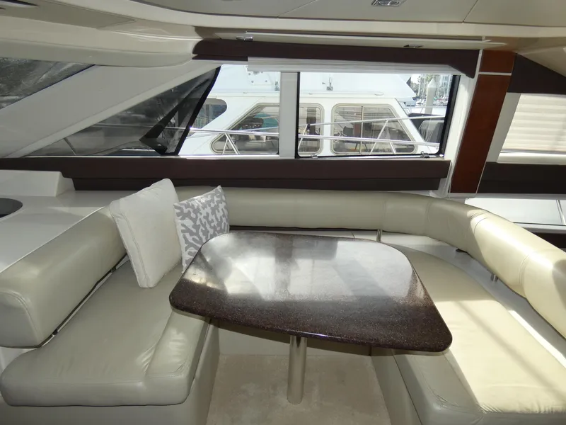 2011 Meridian 441 Sedan