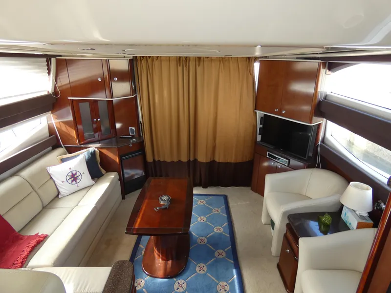 2011 Meridian 441 Sedan