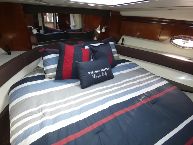 2011 Meridian 441 Sedan