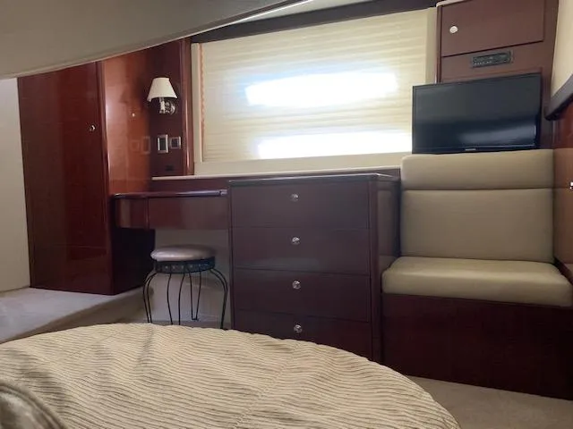 2011 Meridian 441 Sedan
