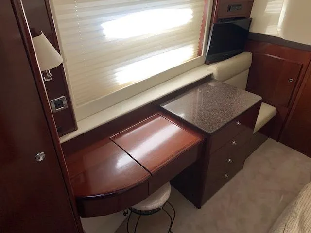 2011 Meridian 441 Sedan