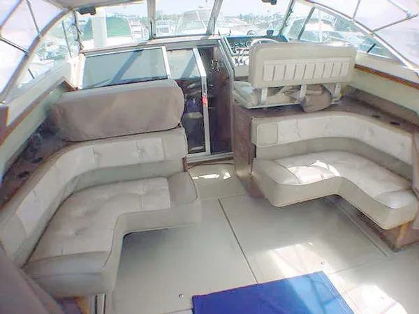 1979 Sea Ray SRV300 express