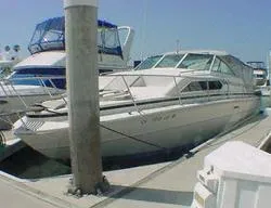 1979 Sea Ray SRV300 express