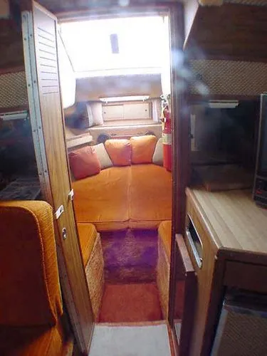 1979 Sea Ray SRV300 express