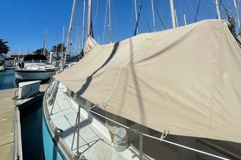 1972 Allied Seabreeze Yawl