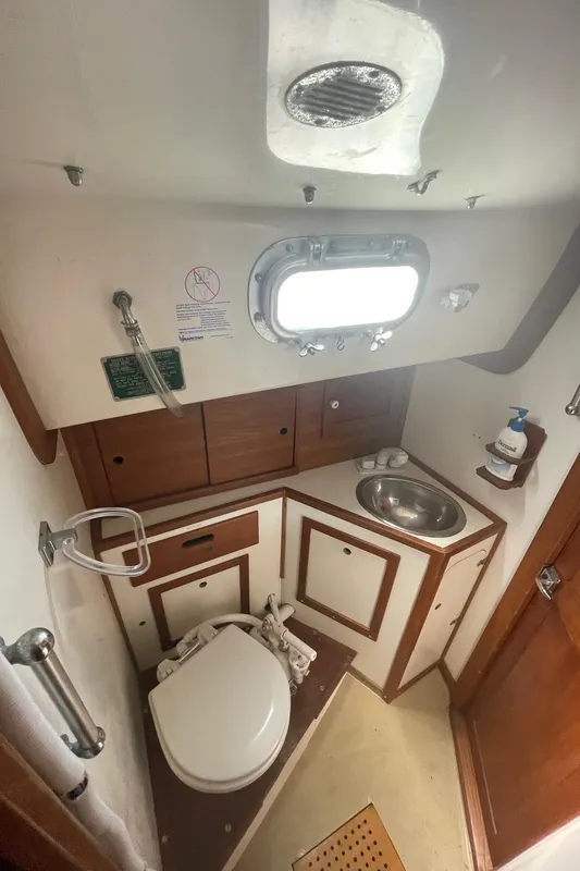 1972 Allied Seabreeze Yawl