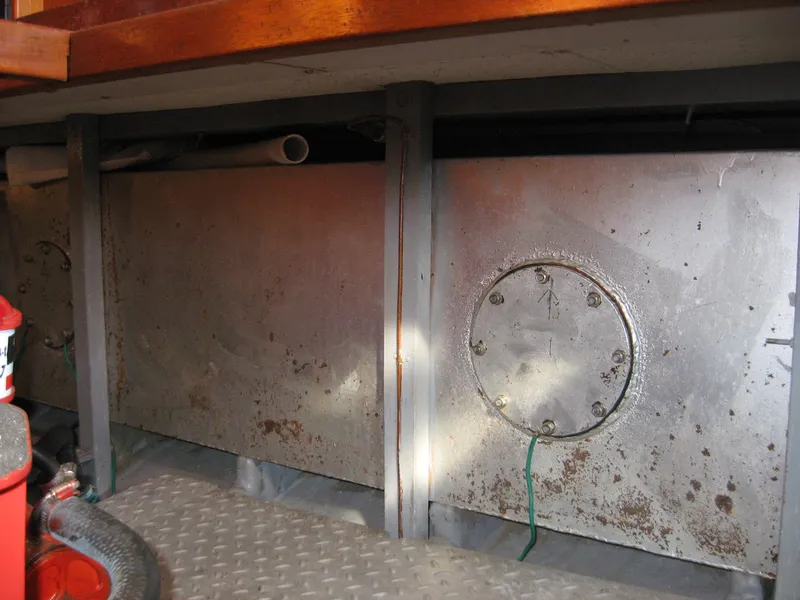 Starboard Fuel Tank