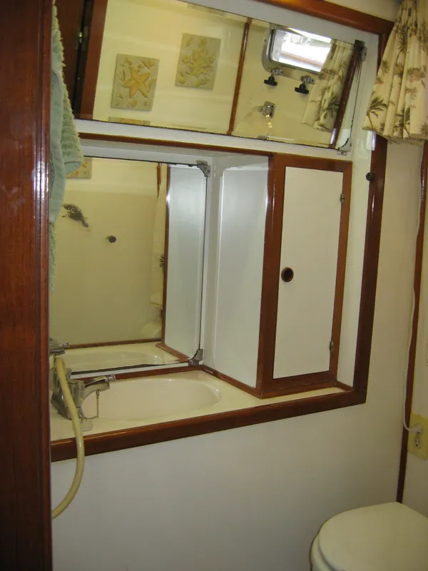 Vanity & Storage