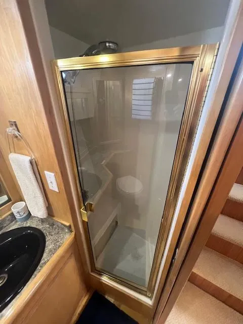Guest Shower