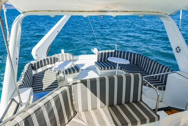 Flybridge Aft