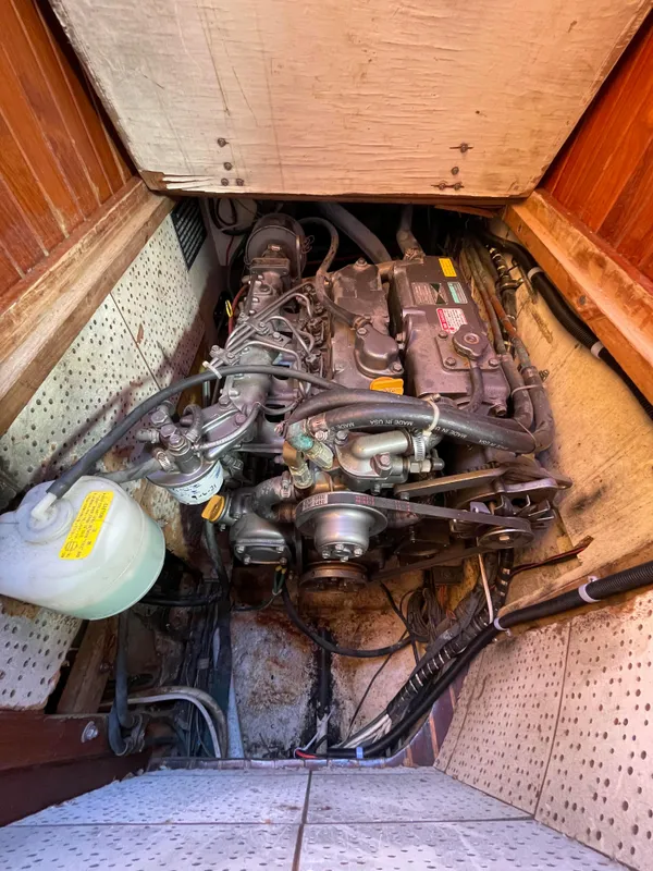 1983 Perry 41