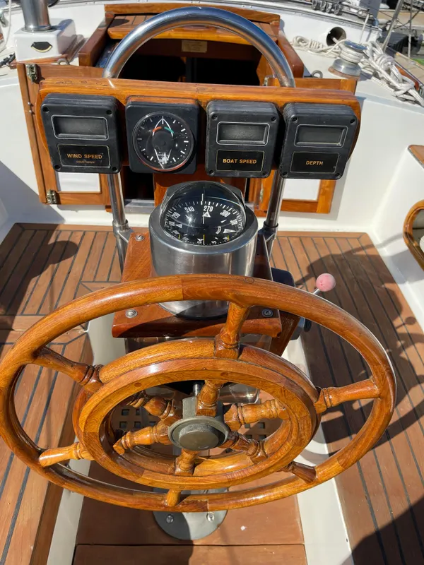 1983 Perry 41