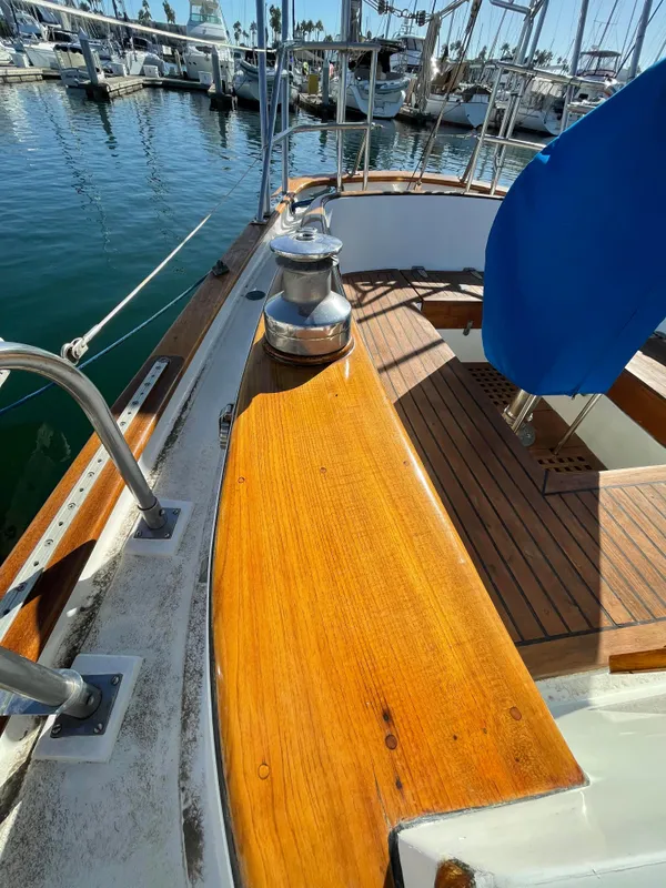 1983 Perry 41