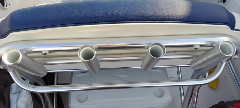2019 Robalo R180 Center Console