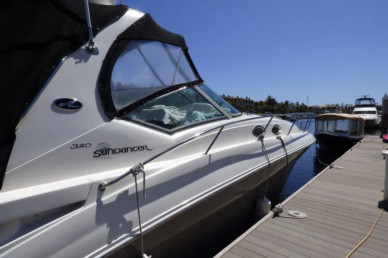 2006 Sea Ray Sundancer 320