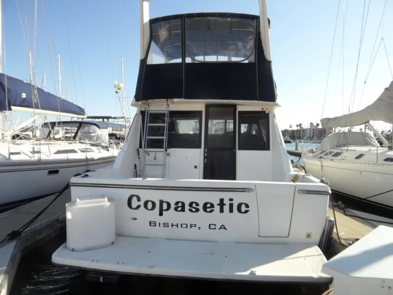 2000 Bayliner 3988 Sedan