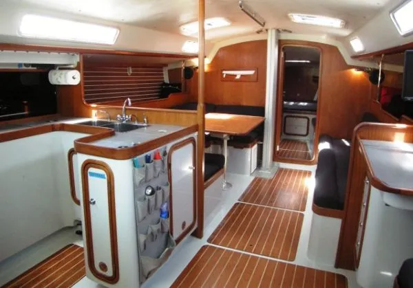 interior to port
