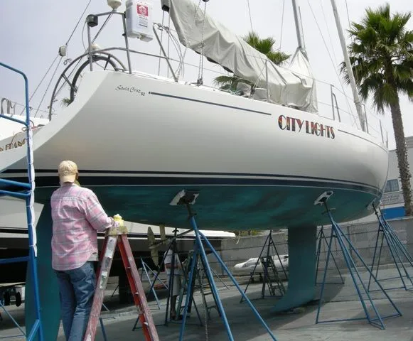 preparing for King Harbor Race 2010