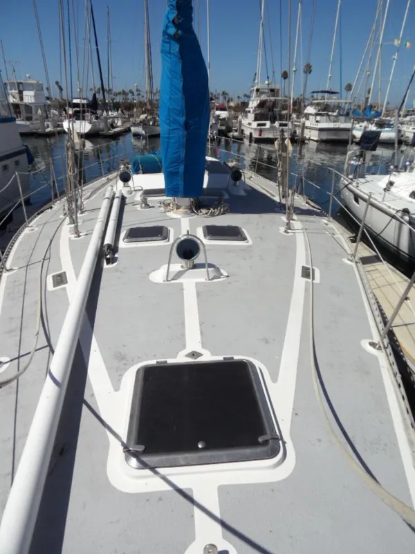 1982 Golden Wave 48 Sloop