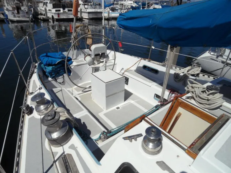 1982 Golden Wave 48 Sloop