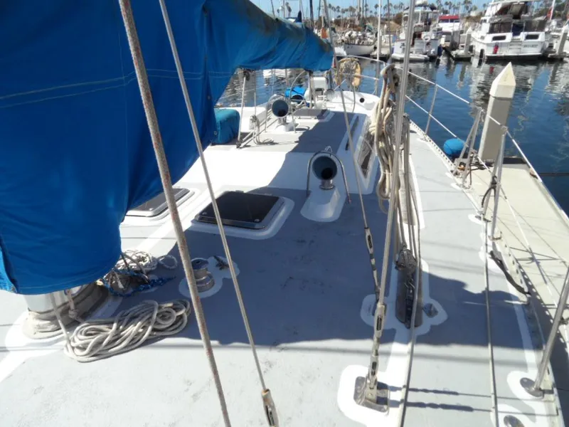 1982 Golden Wave 48 Sloop