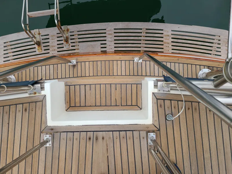 1988 Grand Banks 42 Motoryacht