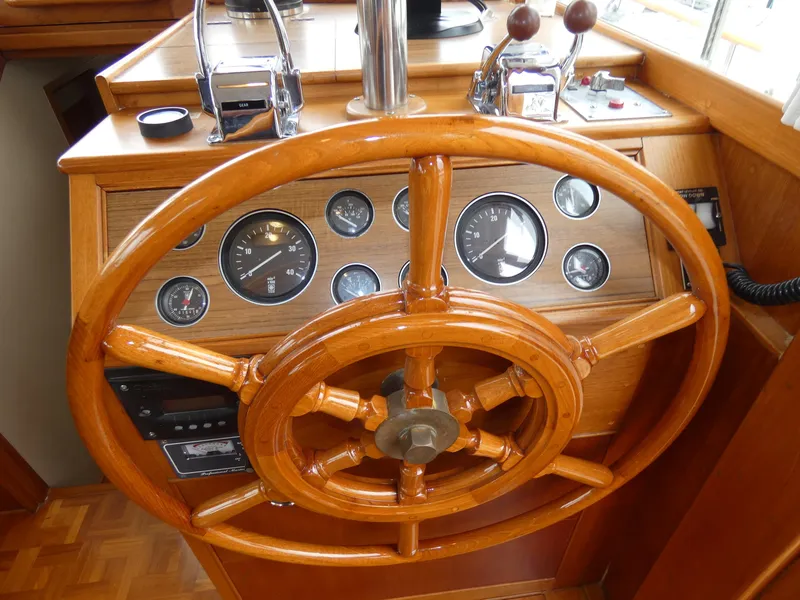 1988 Grand Banks 42 Motoryacht