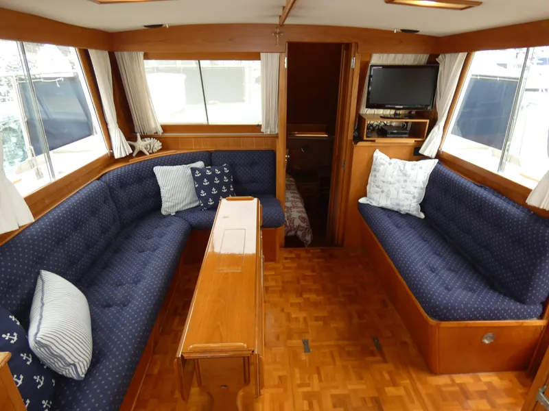 1988 Grand Banks 42 Motoryacht