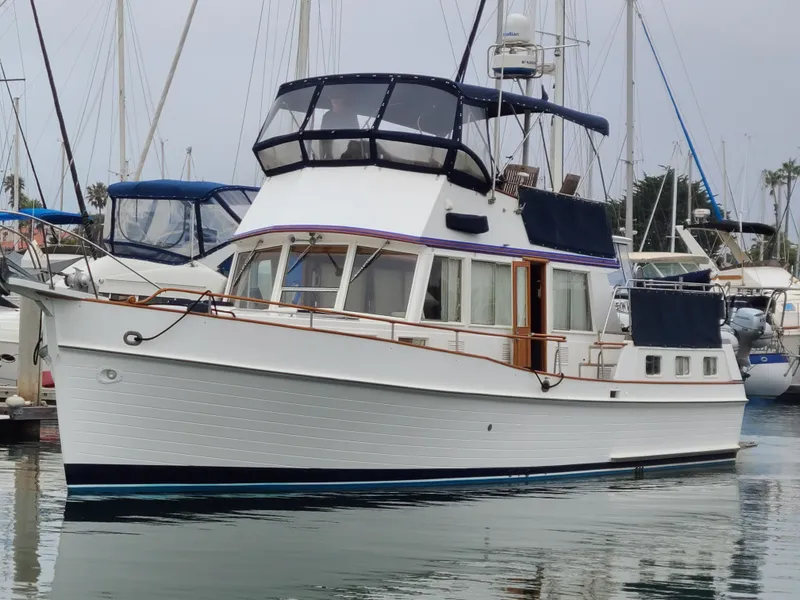 1988 Grand Banks 42 Motoryacht