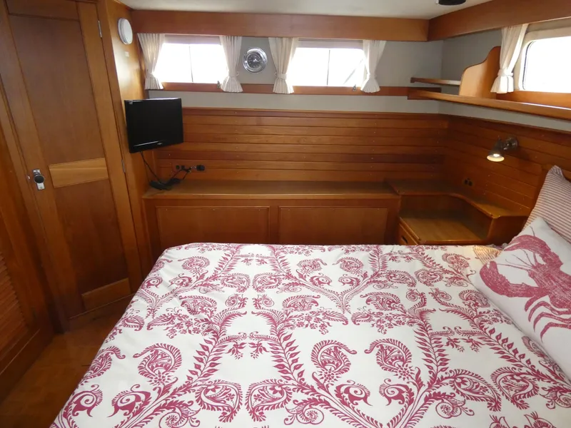 1988 Grand Banks 42 Motoryacht