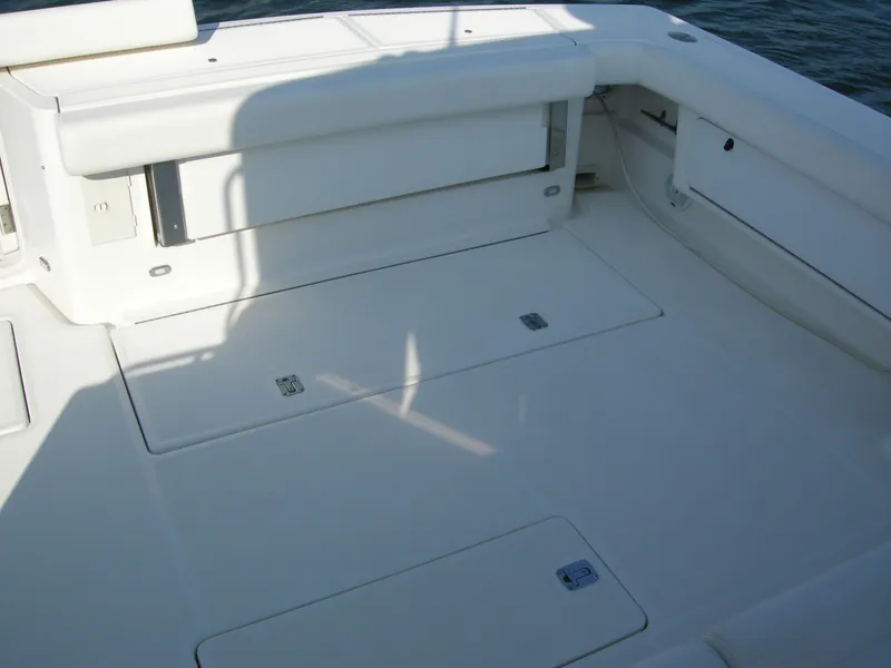 hidden cockpit seat